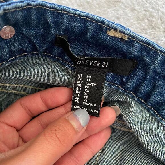 Forever 21 Navy blue overall shorts size xs - Picture 5 of 6